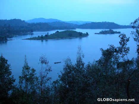 Postcard Kivuye at sunset.