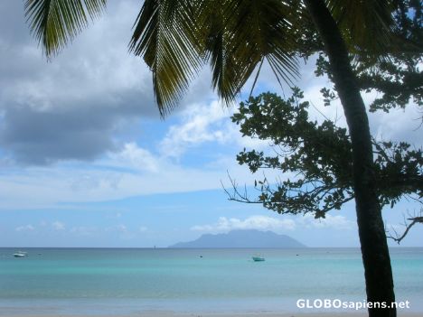 Postcard Beau Vallon beach at midday