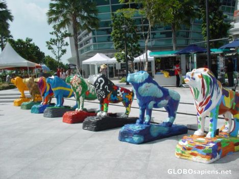 Postcard colourful avenue of lions