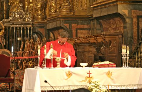 Postcard Santiago - The Cathedral - The Holy Mass