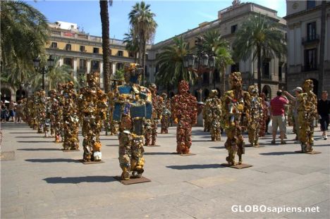 Postcard Sculptures at the Plaza Real