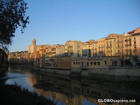 Postcard Gerona old town at sunset