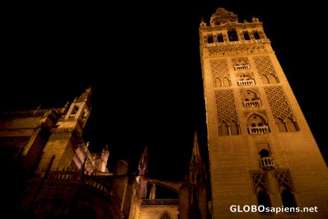 Postcard Sevilla, Andalusia - la Giralda at night