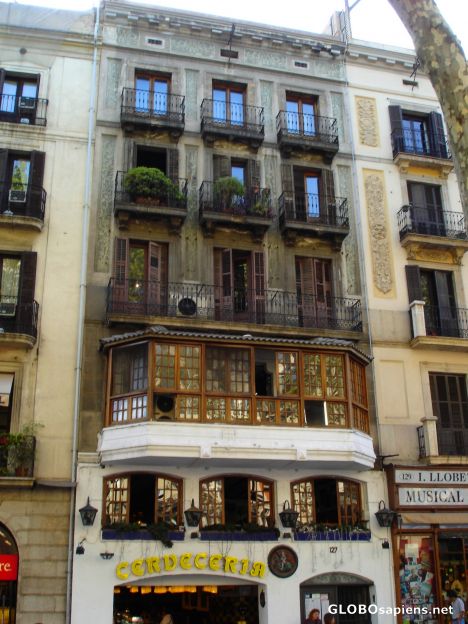 Postcard Barcelona façades 5