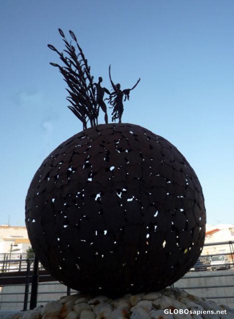 Postcard Les Poblets Sculpture