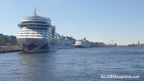 Postcard Cruise ships pier