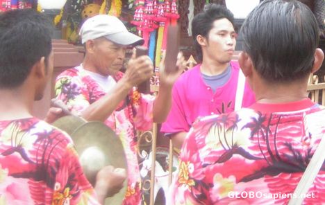 Postcard traditional band