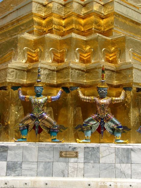 Postcard Ramayana Indian Epic Figurines and the upper dome