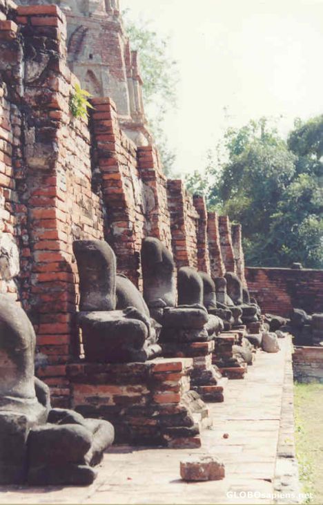 Postcard Headless buddhas