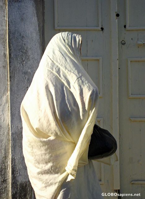 Postcard Women of the Medina 4