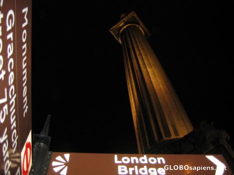 Postcard The monument