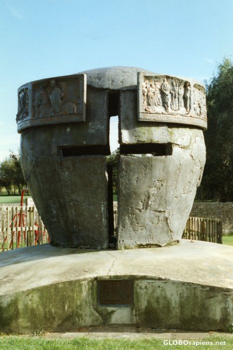 Postcard Battle of Lewes Memorial