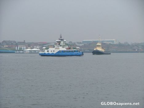 Postcard Shields Ferry on the River Tyne