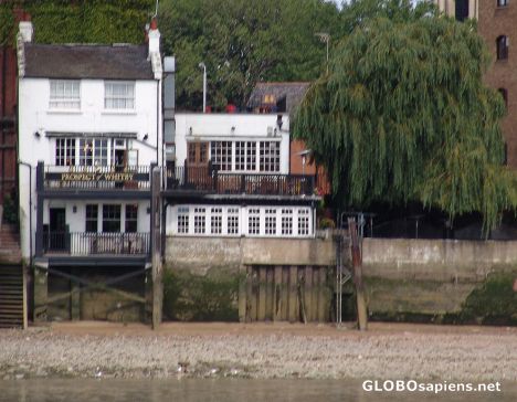 Postcard The Prospect of Whitby - One of Londons Best Pubs