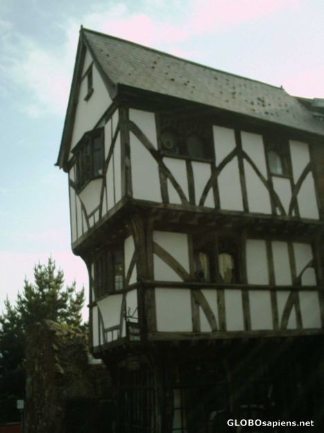 Postcard The House that Moved