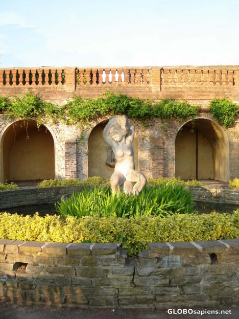 Postcard Statues