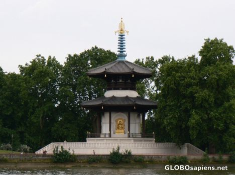 Postcard The Pagoda