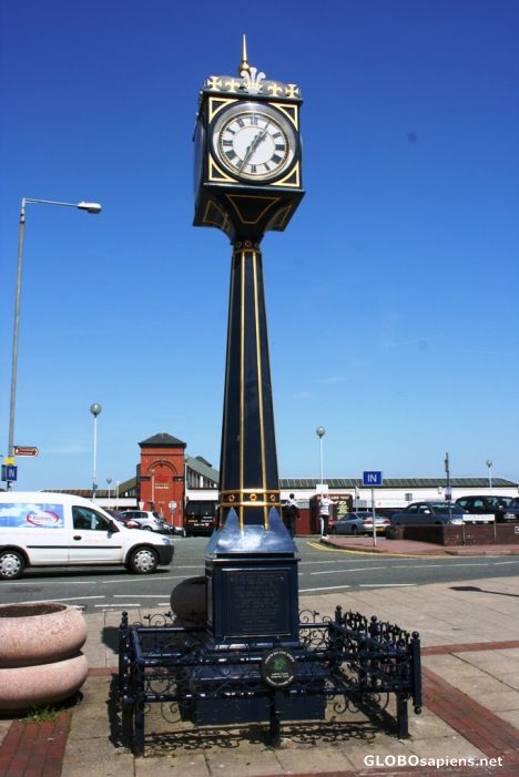 Postcard Andrew P. Fraser clock
