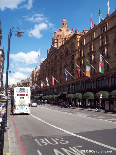 Postcard Knightsbridge