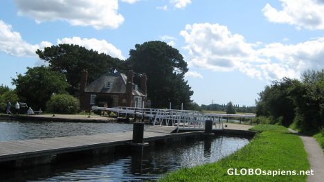 Postcard Exeter canal, double locks.