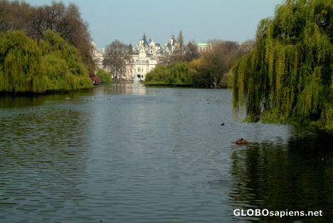 Postcard London (GB) - St. James's Park - general view