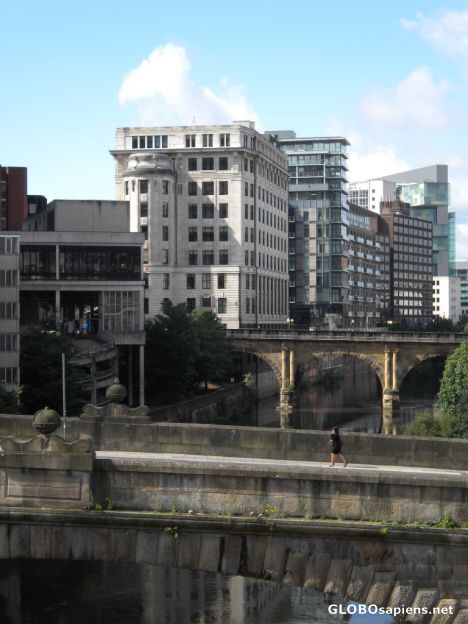 Postcard Victoria Bridge