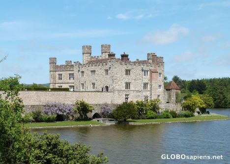 Postcard Leeds castle