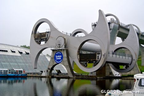 Postcard Falkirk Wheel 2