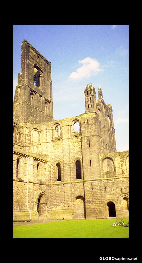 Postcard Kirkstall Abbey's Ruin