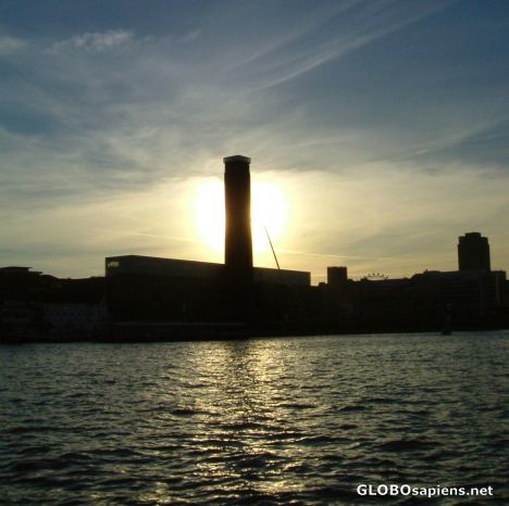 Postcard Tate Modern