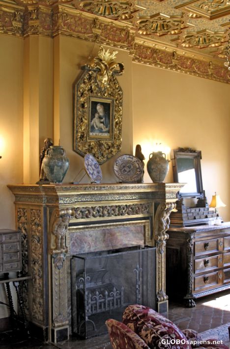 Postcard Hearst Castle: Chimney
