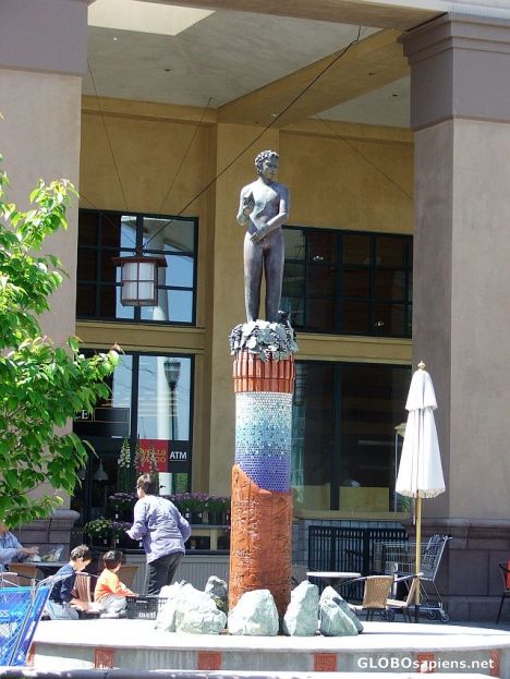 Postcard The Statue