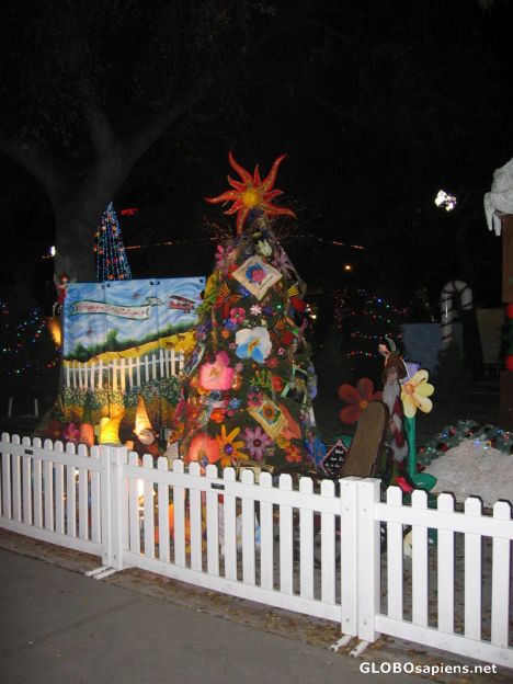 Postcard Christmas in the Park - Decorated by Horitculture