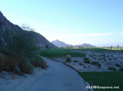 Postcard Golf and Mountains