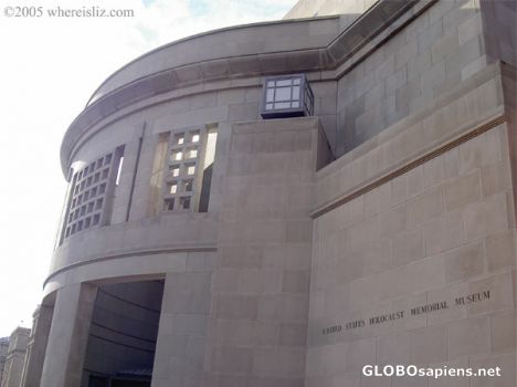 Postcard Holocaust Museum, Washington DC