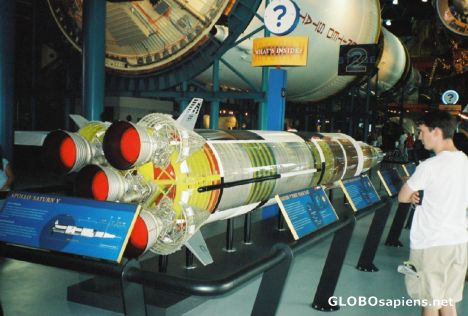 Postcard Apollo Saturn V - lunar module (2)