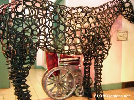Postcard Horse - made entirely of Horse shoe rings