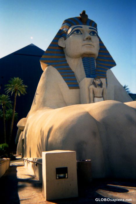 Postcard Las Vegas Luxor Hotel entrance