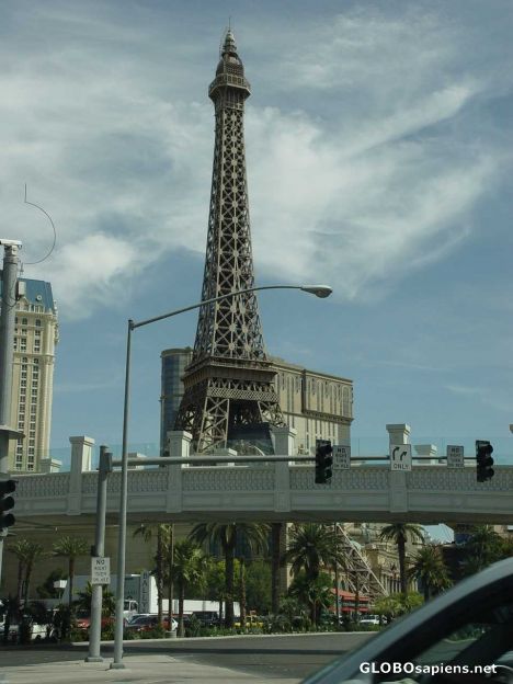 Postcard Paris in USA