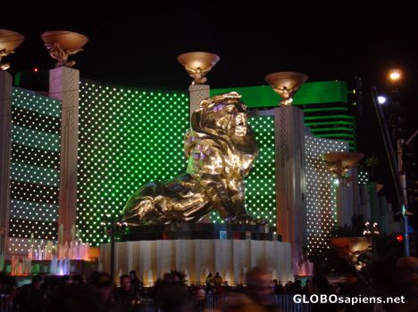 Postcard LAS VEGAS - MGM GRAND BY NIGHT