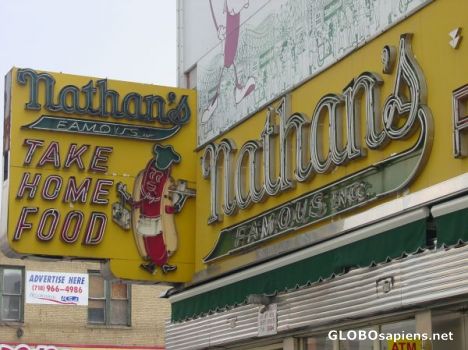 Postcard Nathan's