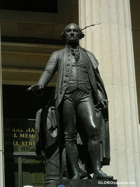 Postcard Federal hall. GW Statue
