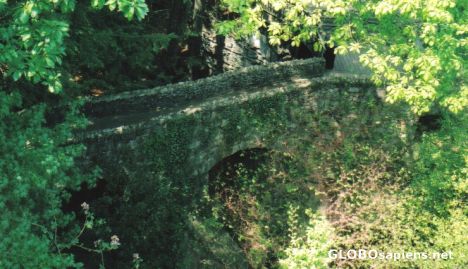 Postcard hidden bridge-rock city