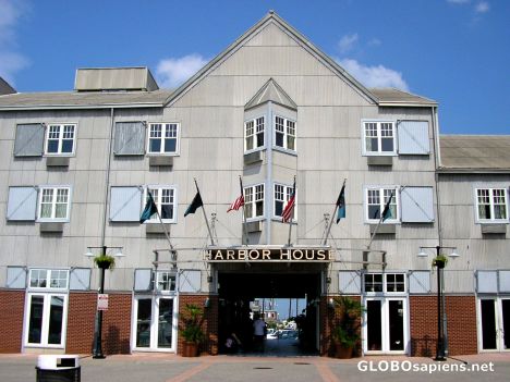 Postcard Harbour House