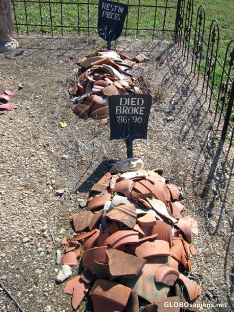 Postcard flower/pot cemetery