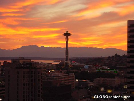 Space Needle Sunset