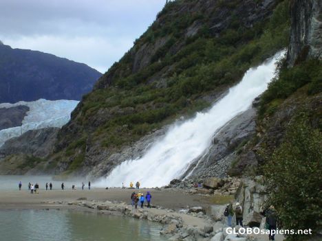 Postcard Nugget Fall at the glacier