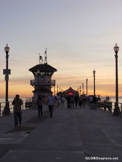 Postcard Huntington Pier