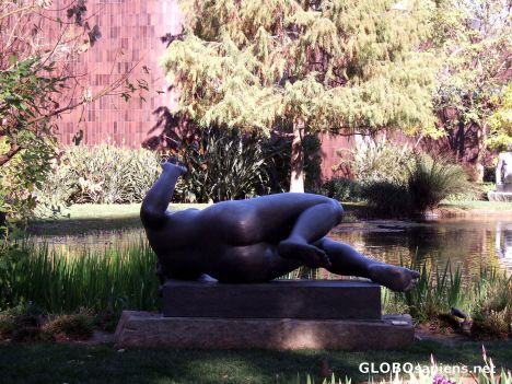 Postcard Norton Simon Museum Garden 2
