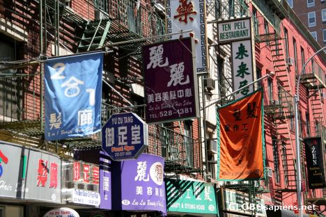 Postcard Welcome to Chinatown